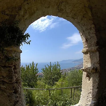 Borgo Saraceno Bed & Breakfast